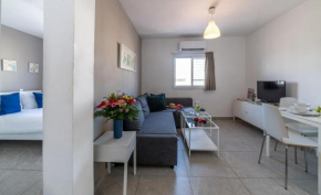 One Bedroom Apartment by Stay Eilat - Eilot Street